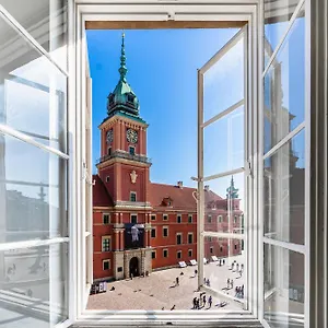 Castle - Prime Location, Historic Center, Castle View, Fast Internet - By Rentujemy Warszawa